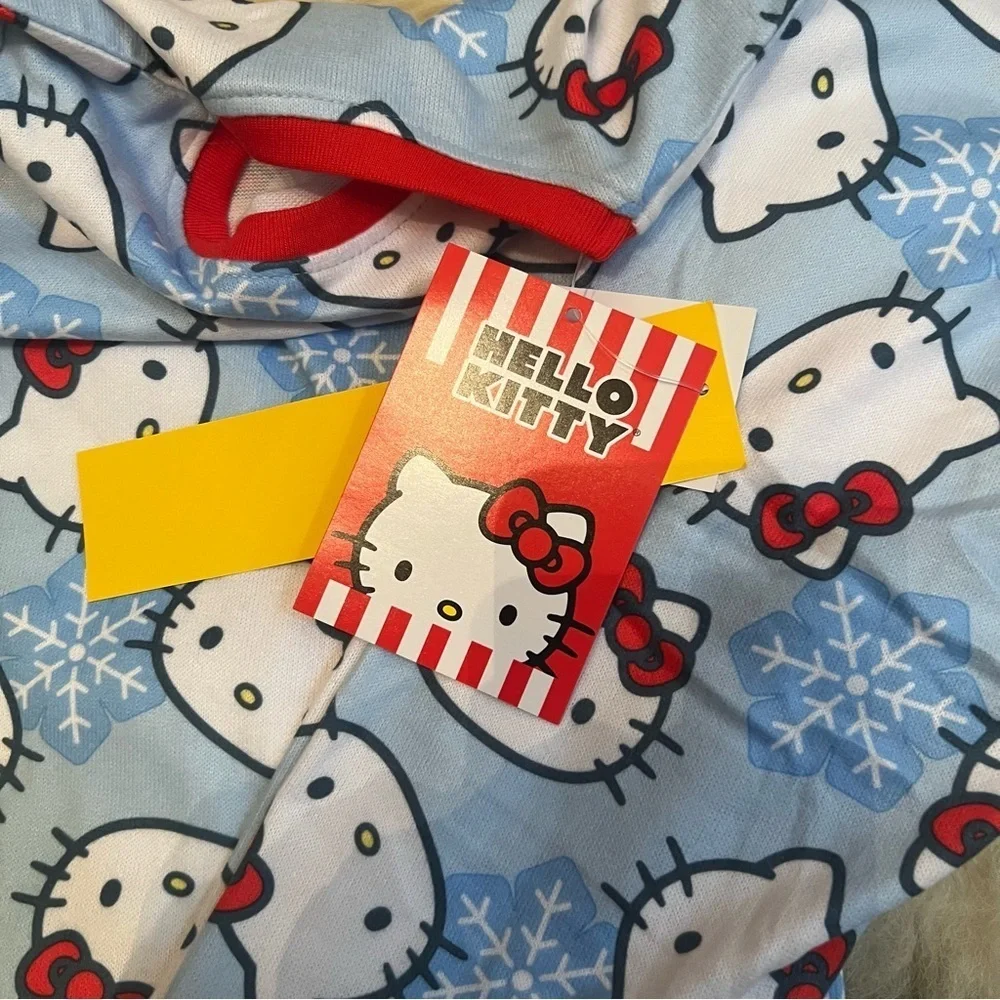 NWT Hello Kitty Pajamas